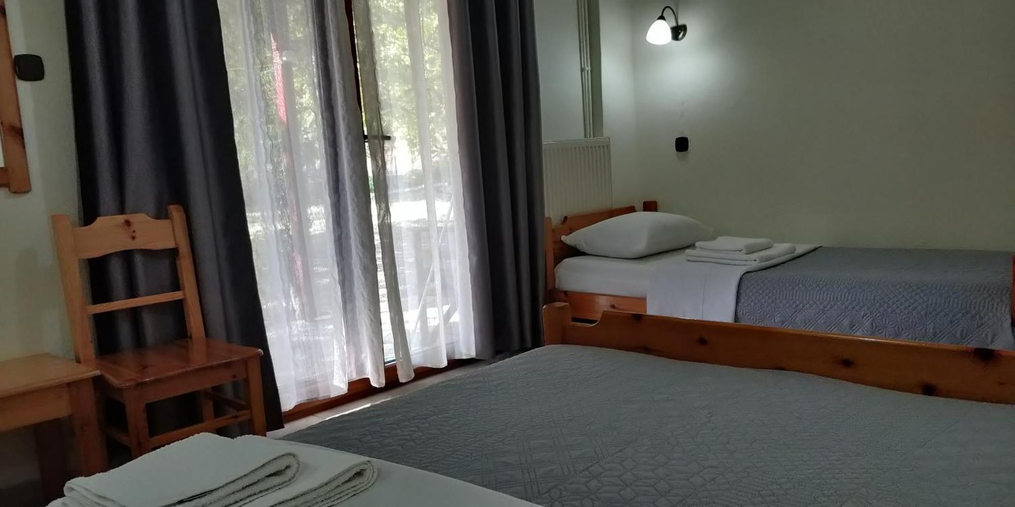 Akamatis Giorgos Hotel แตร์มา ภายนอก รูปภาพ